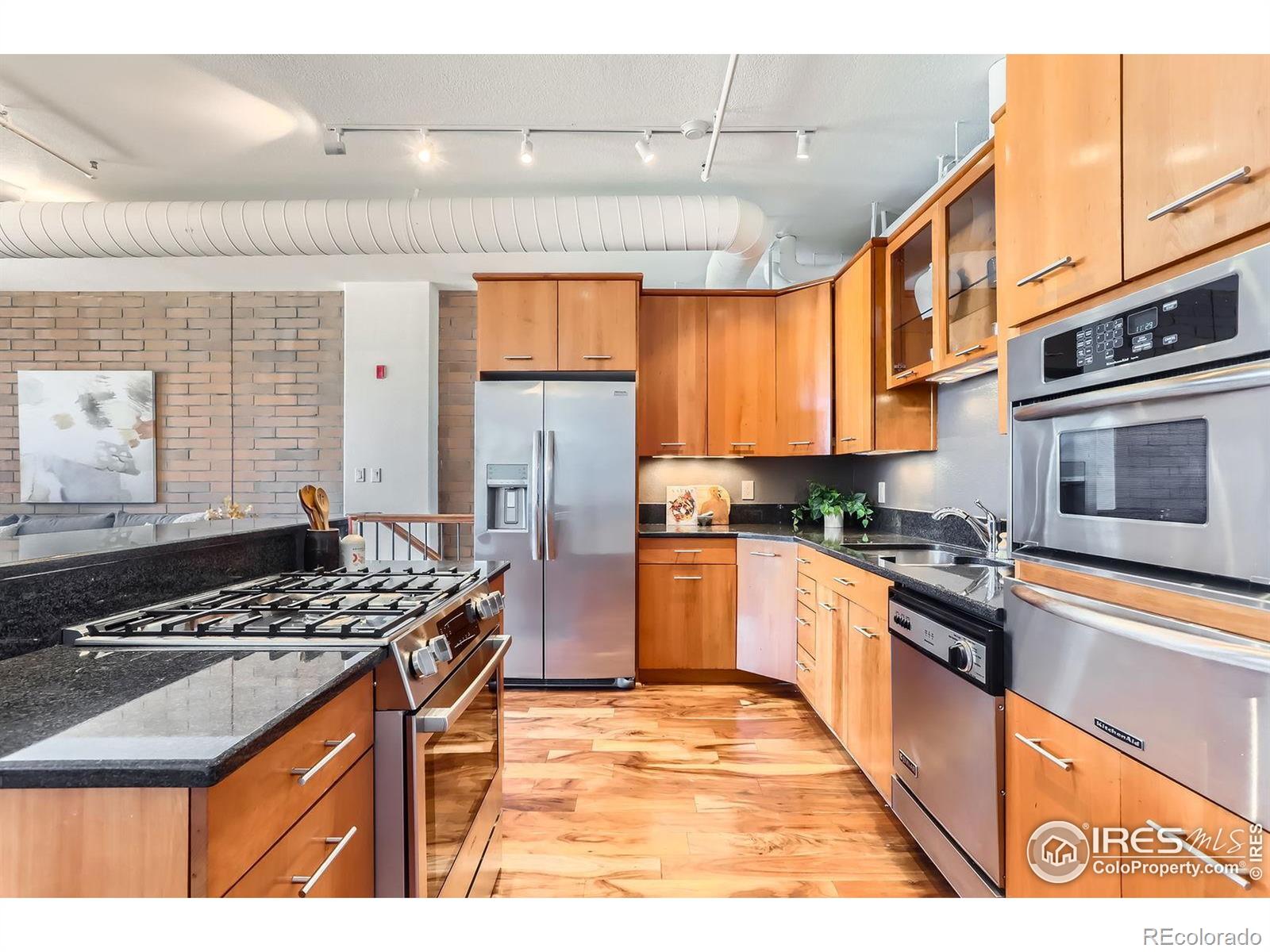 MLS Image #13 for 2245  blake street,denver, Colorado
