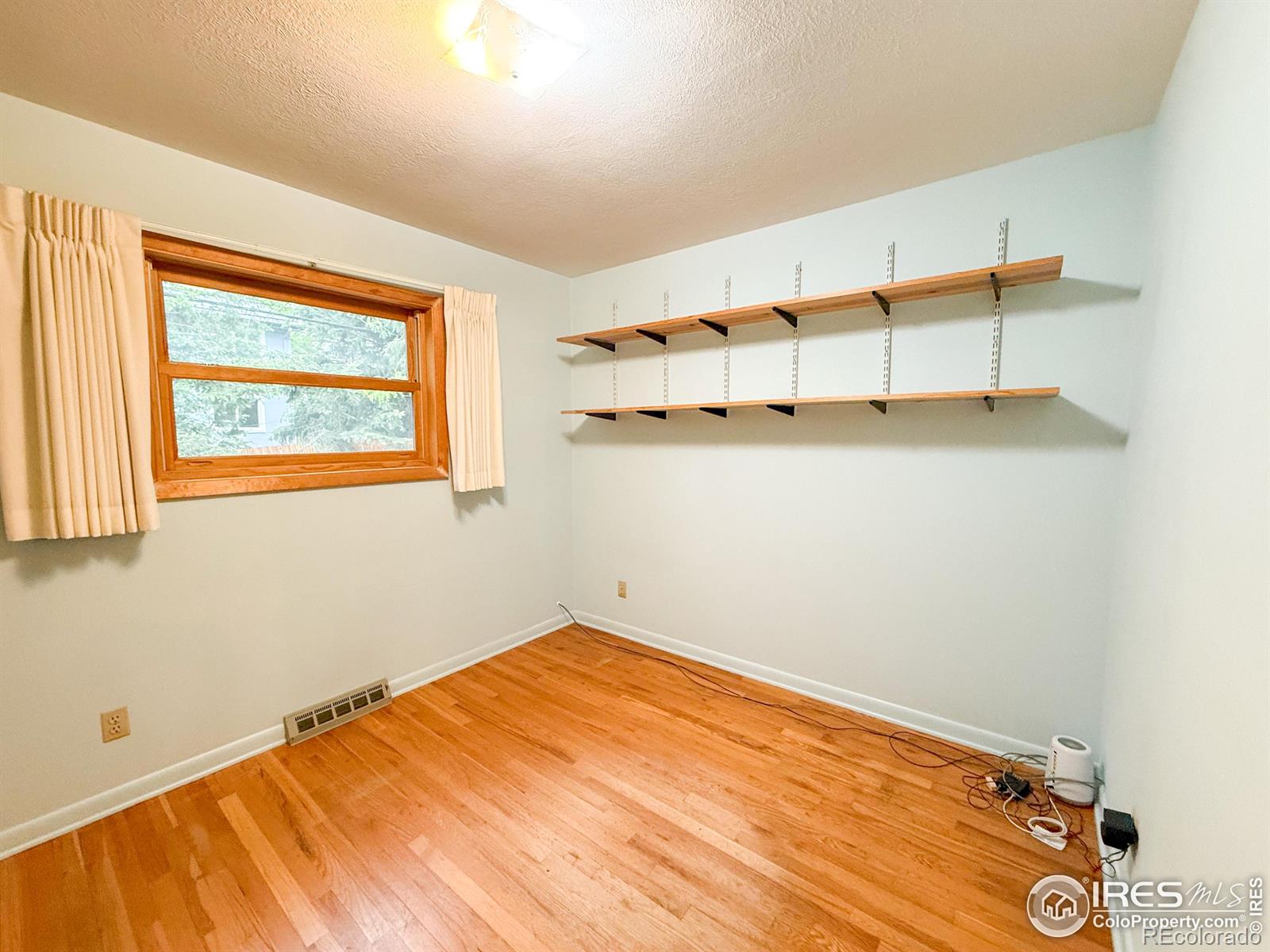 MLS Image #11 for 3490  emerson avenue,boulder, Colorado