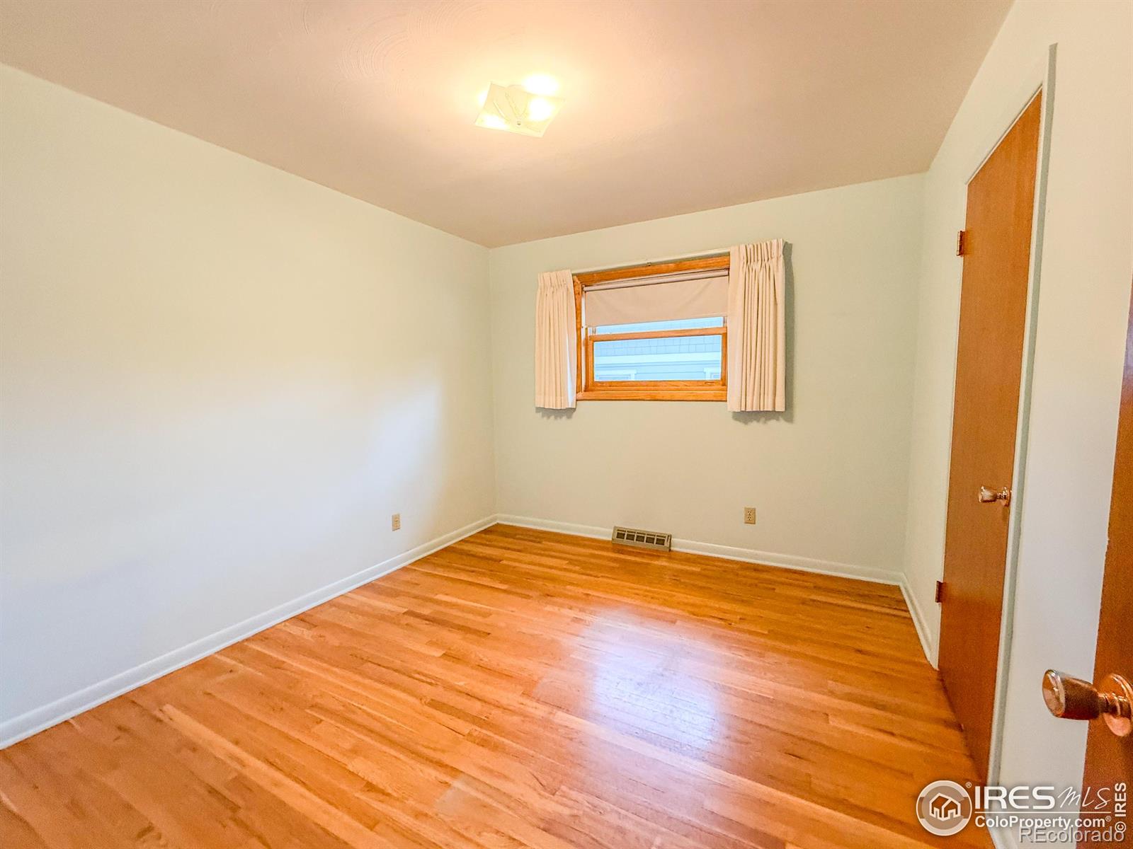 MLS Image #13 for 3490  emerson avenue,boulder, Colorado