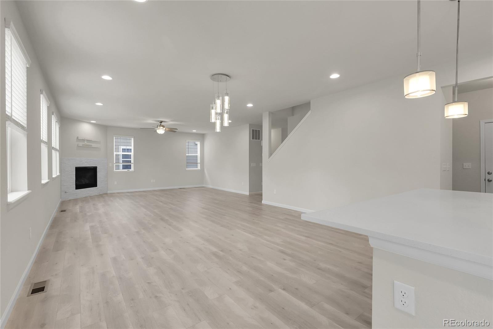 MLS Image #10 for 23895 e rocky top place,aurora, Colorado