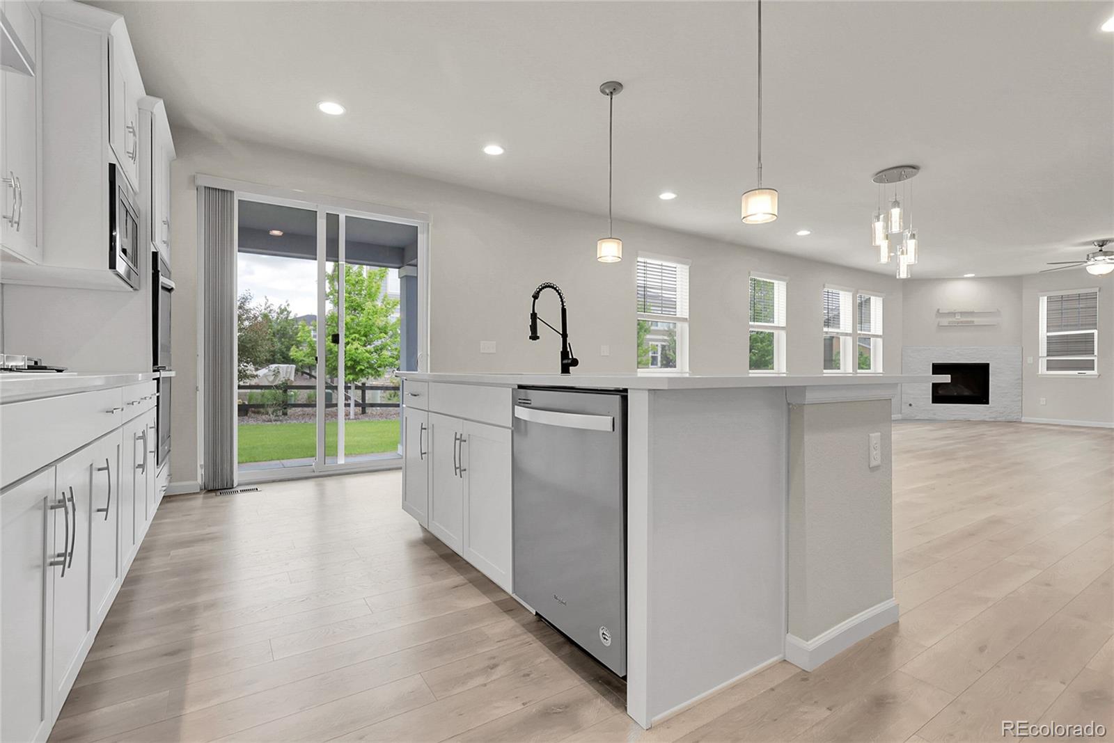 MLS Image #12 for 23895 e rocky top place,aurora, Colorado