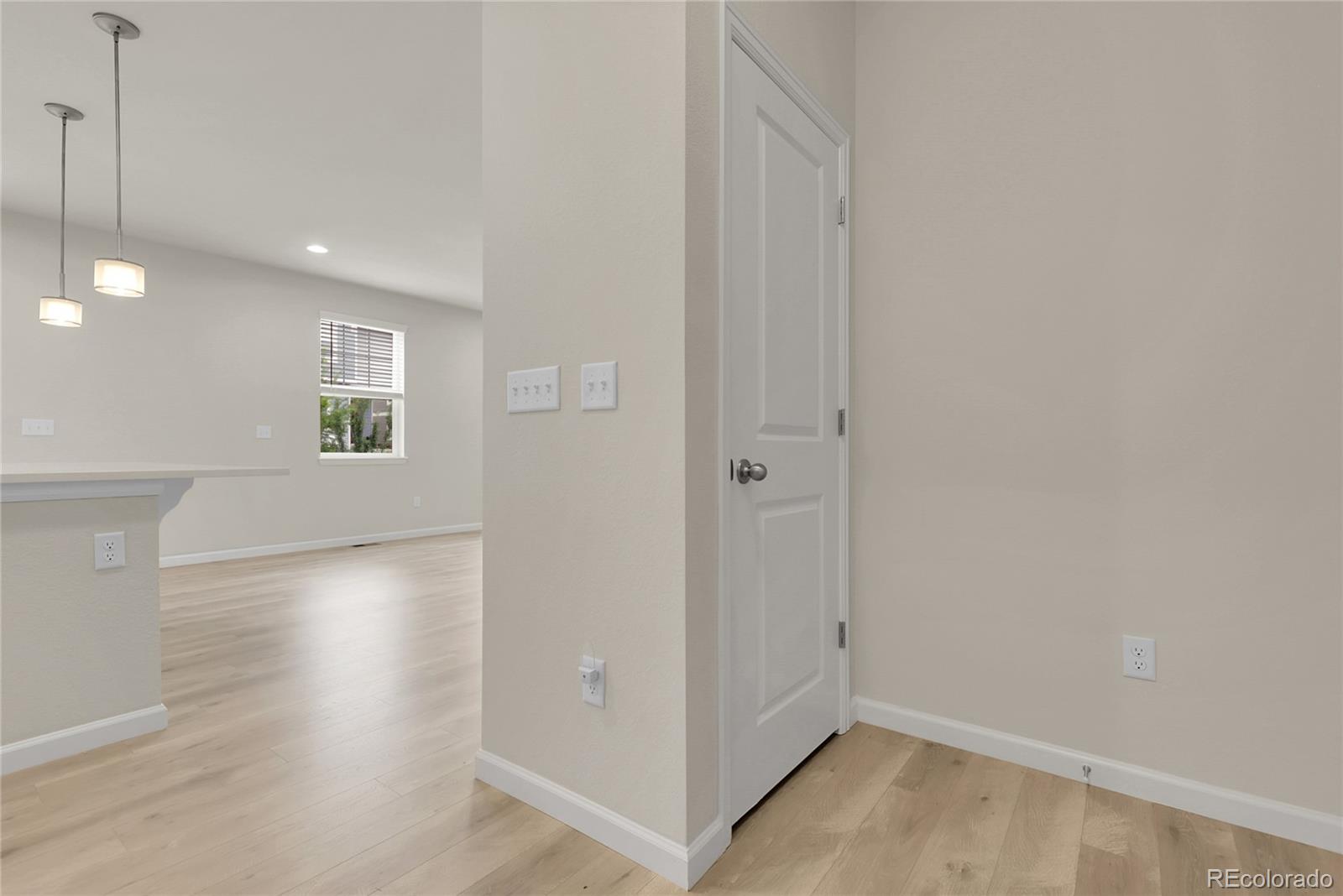 MLS Image #14 for 23895 e rocky top place,aurora, Colorado