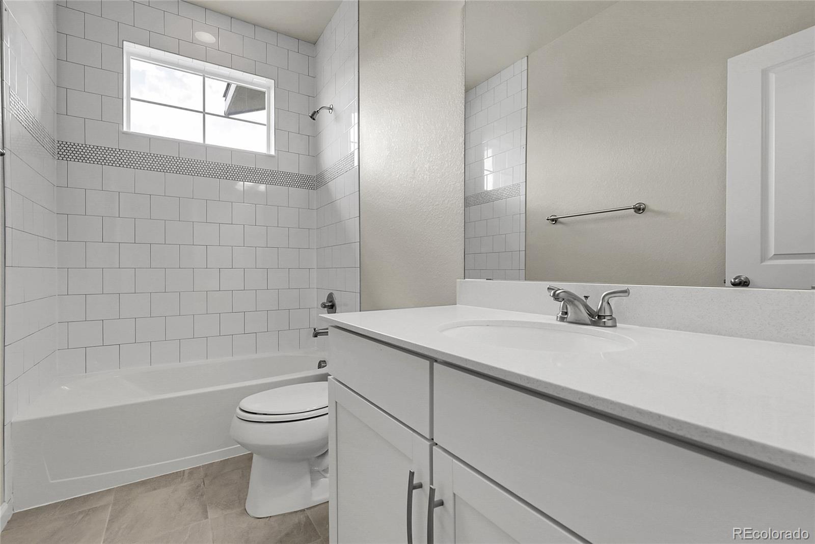 MLS Image #16 for 23895 e rocky top place,aurora, Colorado