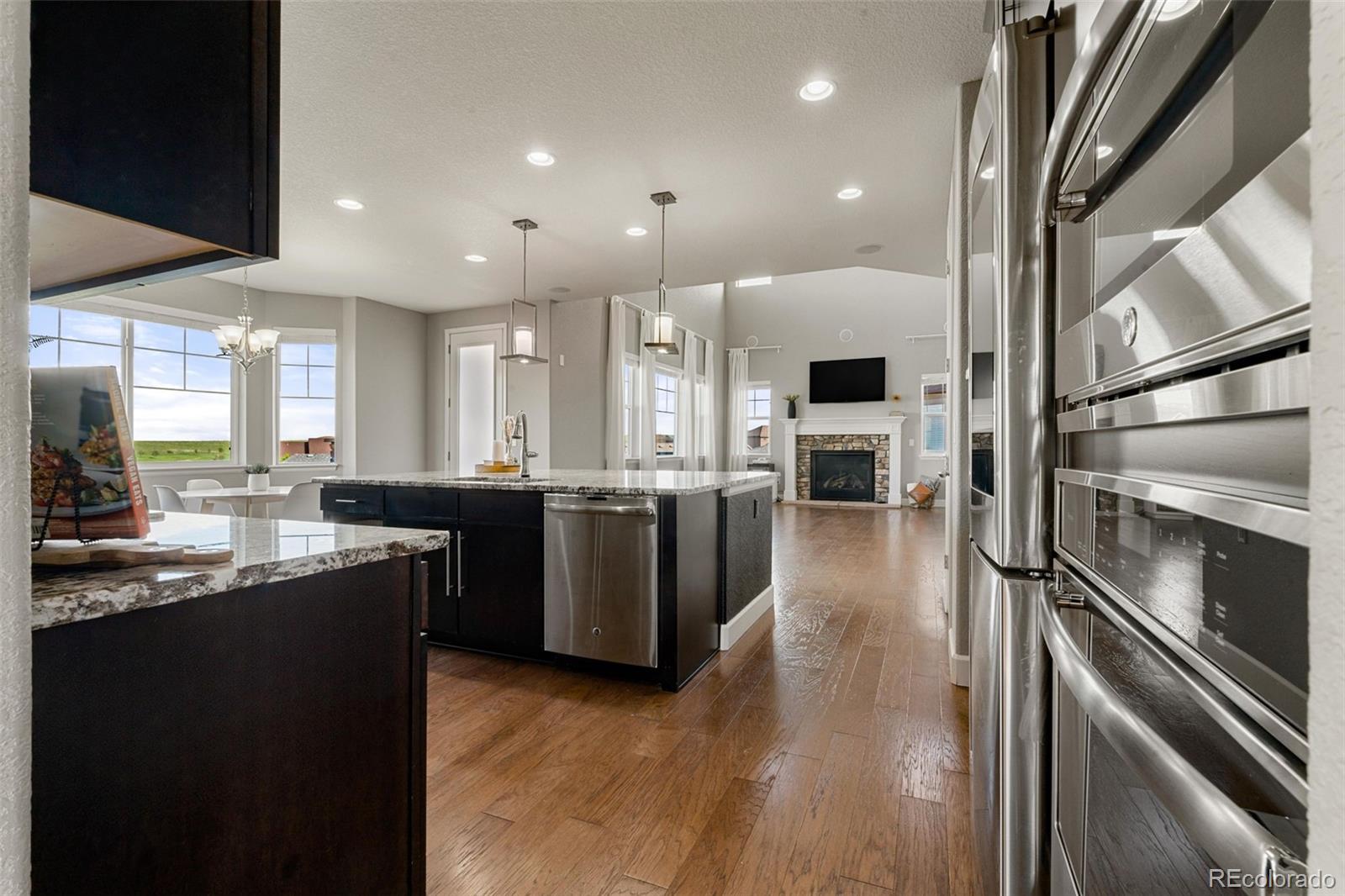 MLS Image #6 for 7606 s valleyhead court,aurora, Colorado