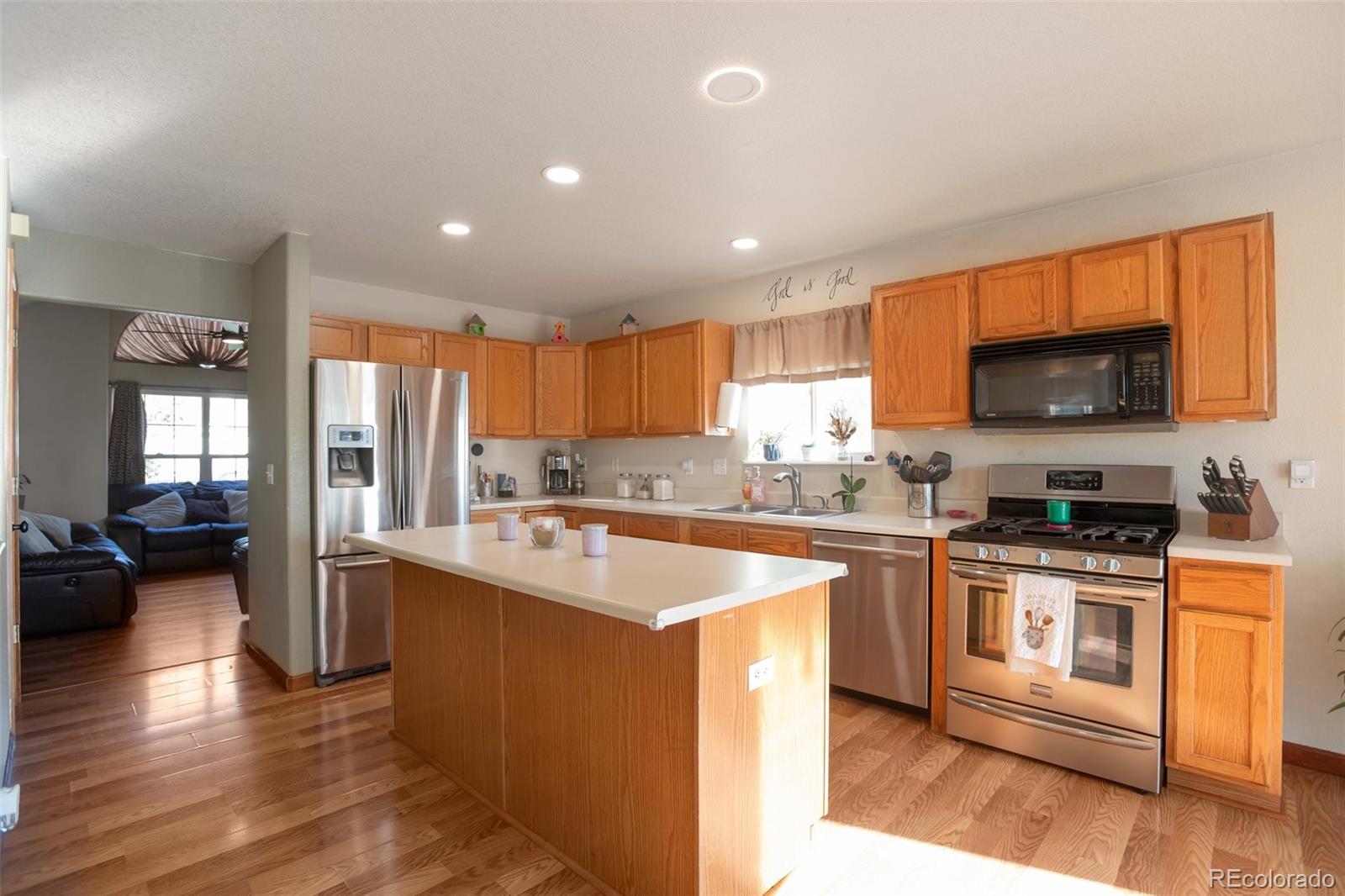 MLS Image #4 for 1801  aspen street,fort lupton, Colorado