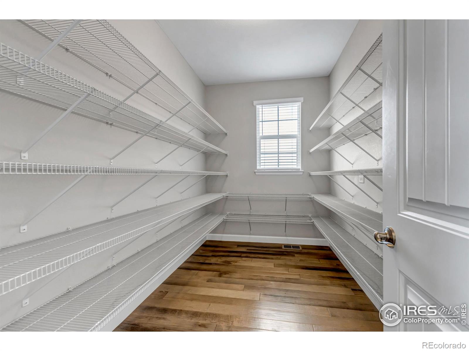 MLS Image #16 for 913  green mountain drive,erie, Colorado