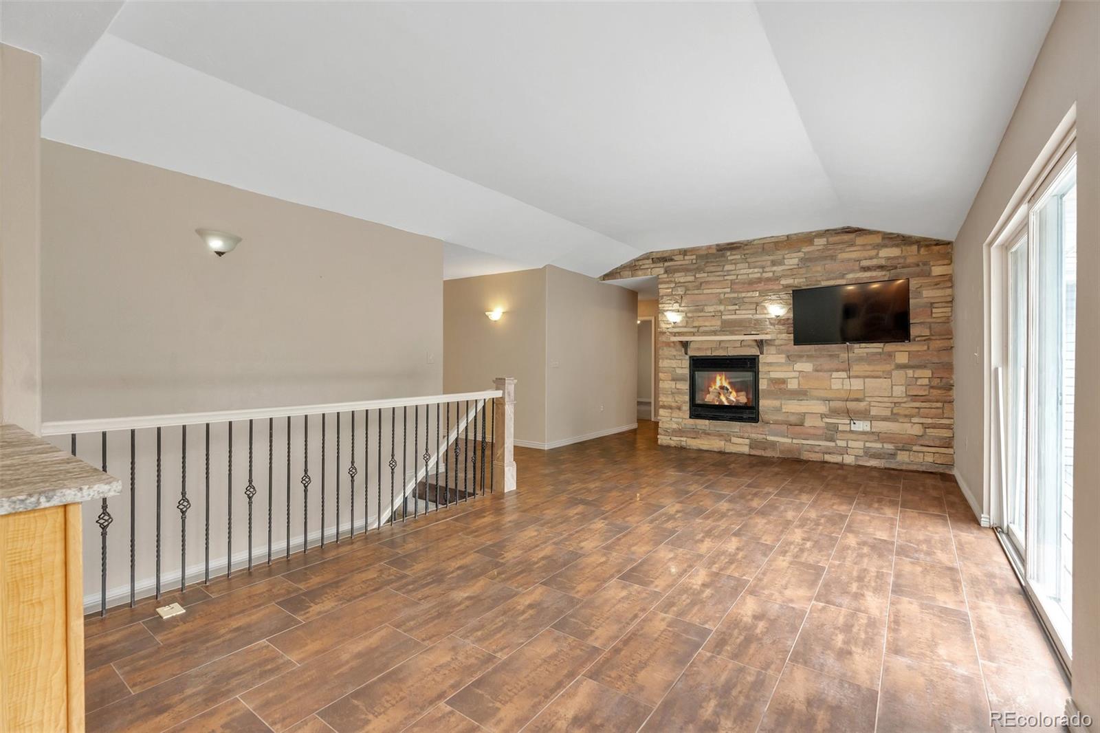 MLS Image #12 for 1038  tenderfoot drive,larkspur, Colorado