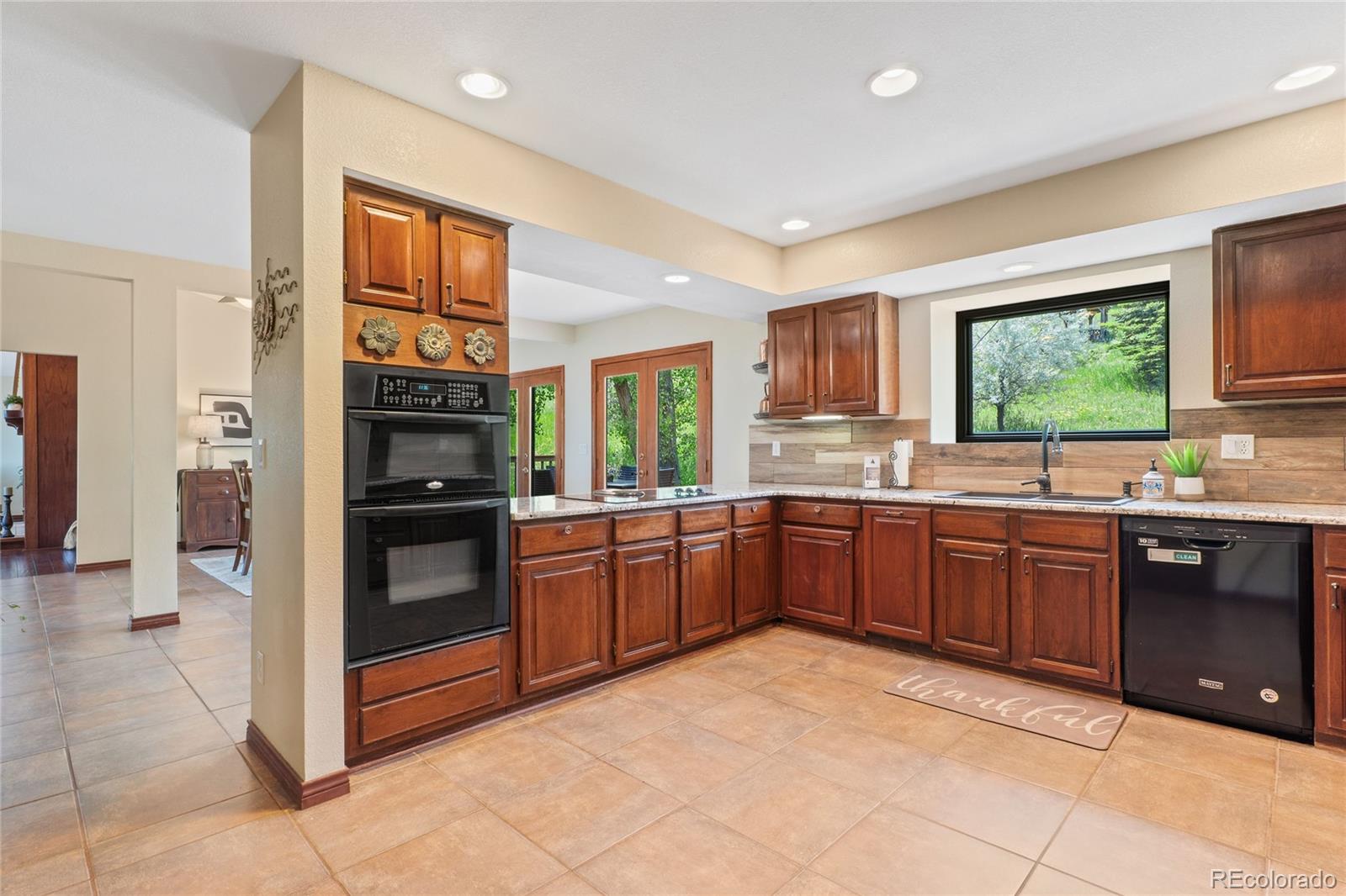 MLS Image #11 for 5979  willow springs drive,morrison, Colorado