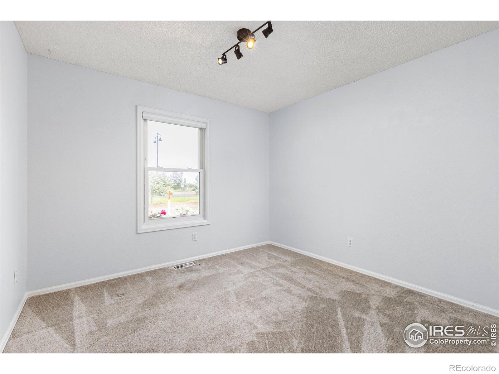 MLS Image #18 for 13441  sheridan boulevard,broomfield, Colorado
