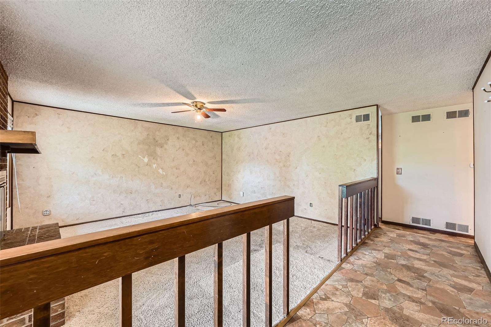 MLS Image #3 for 1431 s chambers circle,aurora, Colorado