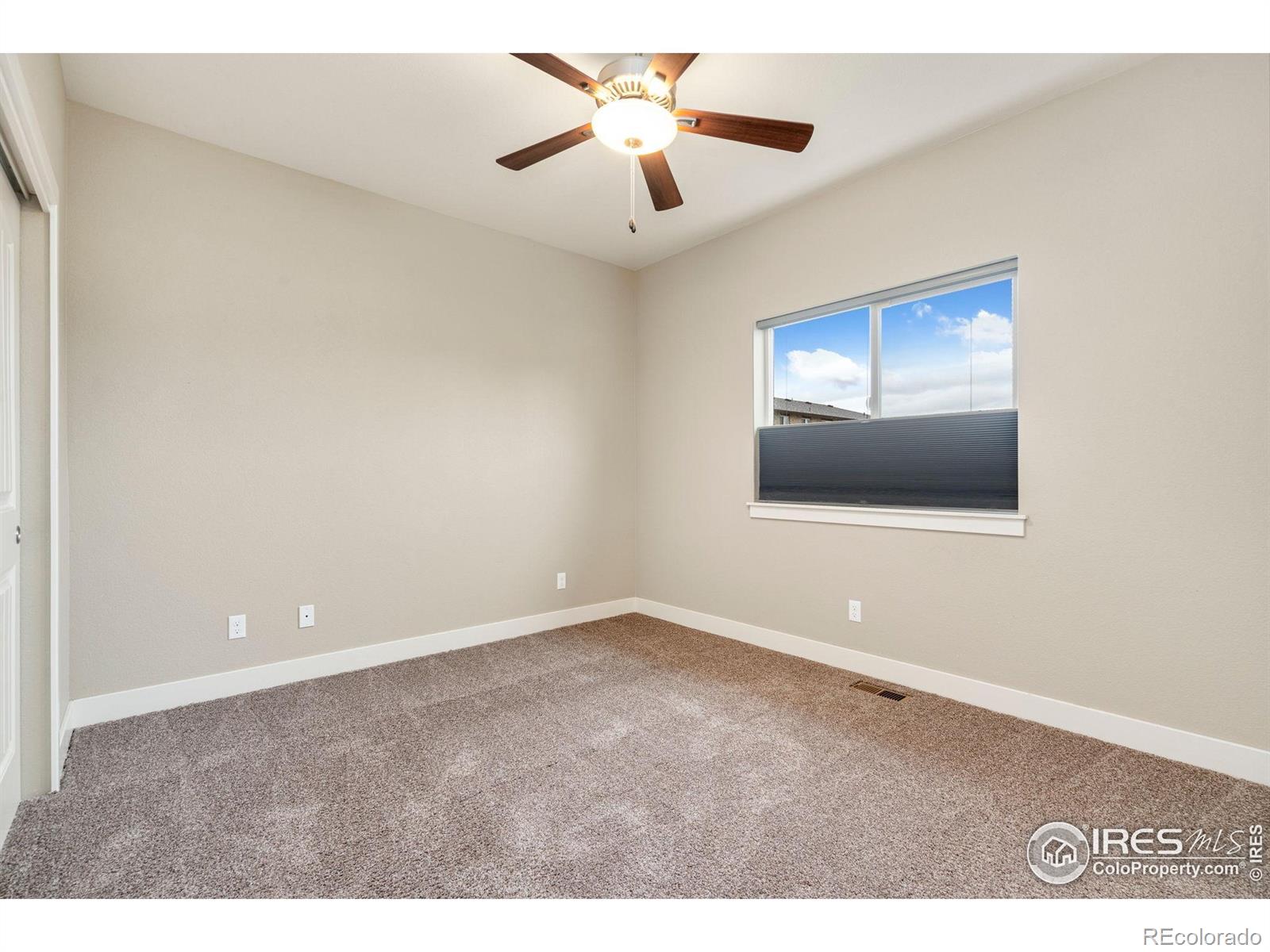 MLS Image #4 for 1512  snowy range court,loveland, Colorado