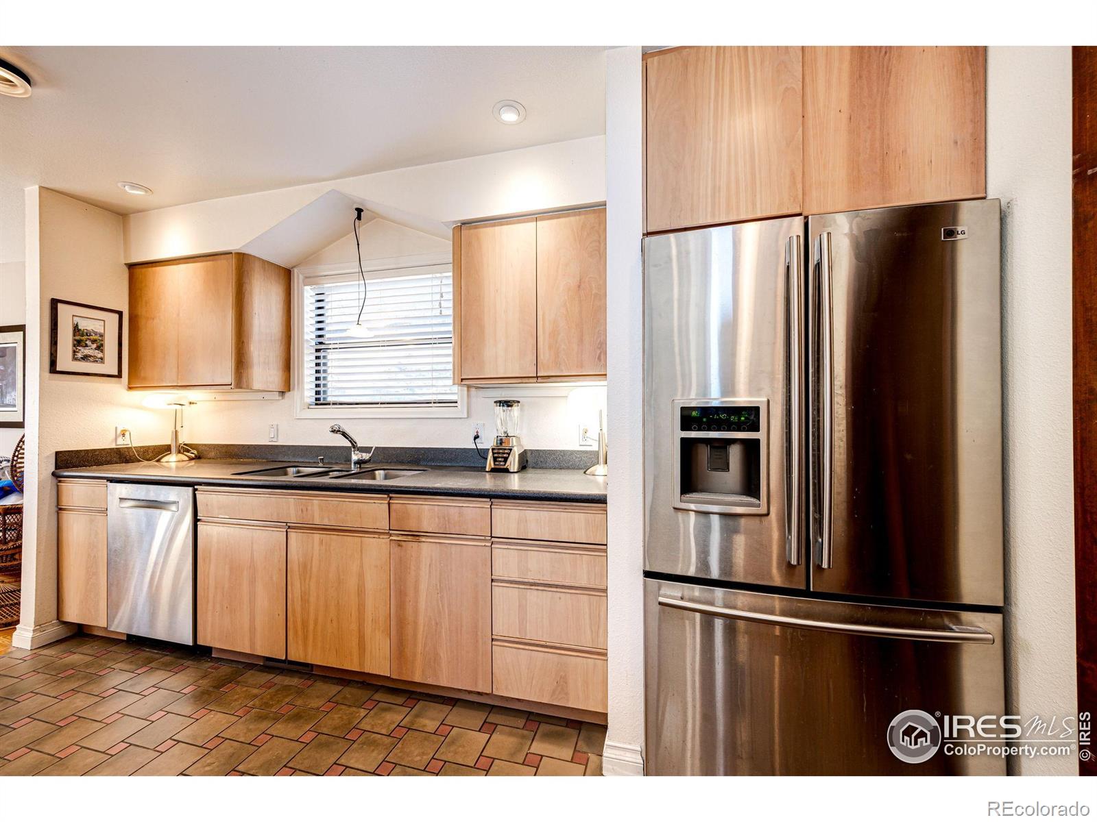 MLS Image #13 for 8483  thunderhead drive,boulder, Colorado