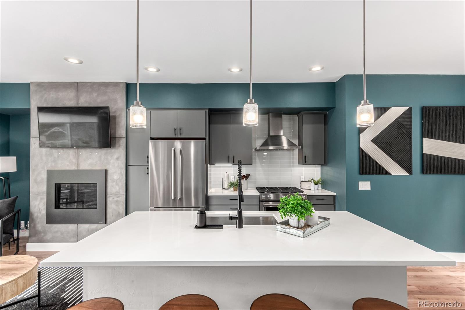 MLS Image #10 for 4922  lowell boulevard,denver, Colorado