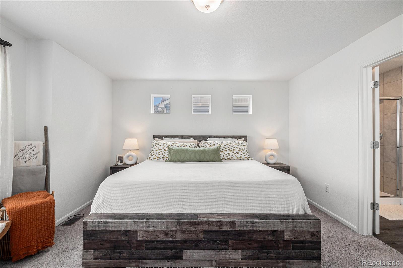 MLS Image #14 for 20000 e 40th avenue,denver, Colorado