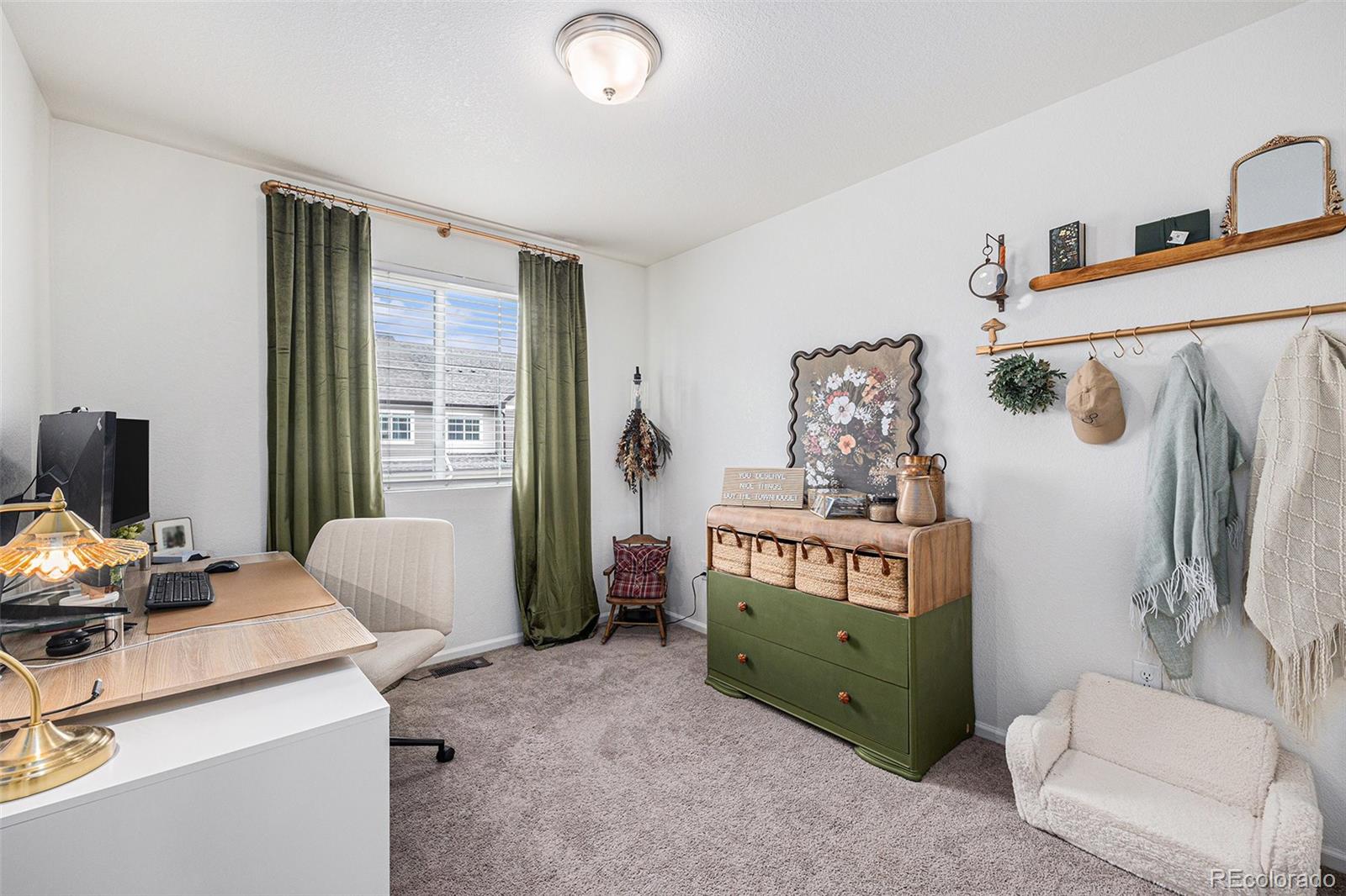 MLS Image #21 for 20000 e 40th avenue,denver, Colorado