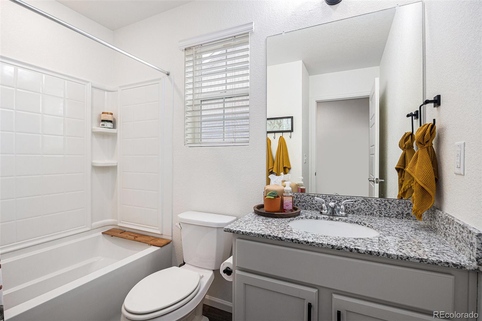 MLS Image #23 for 20000 e 40th avenue,denver, Colorado