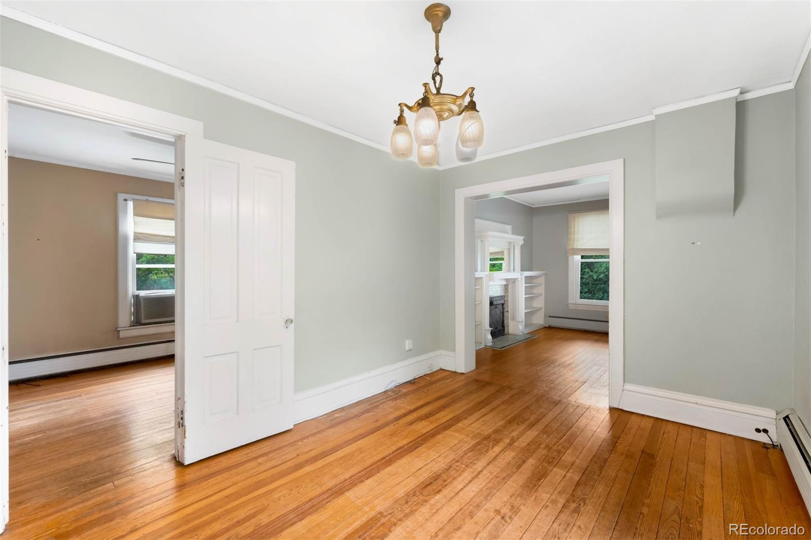 MLS Image #11 for 130 s humboldt street,denver, Colorado