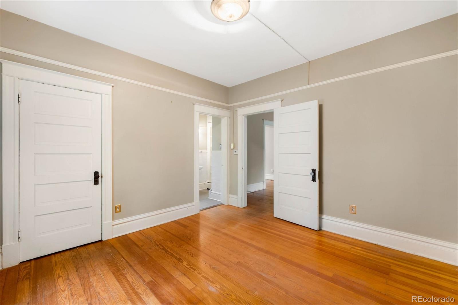 MLS Image #12 for 130 s humboldt street,denver, Colorado