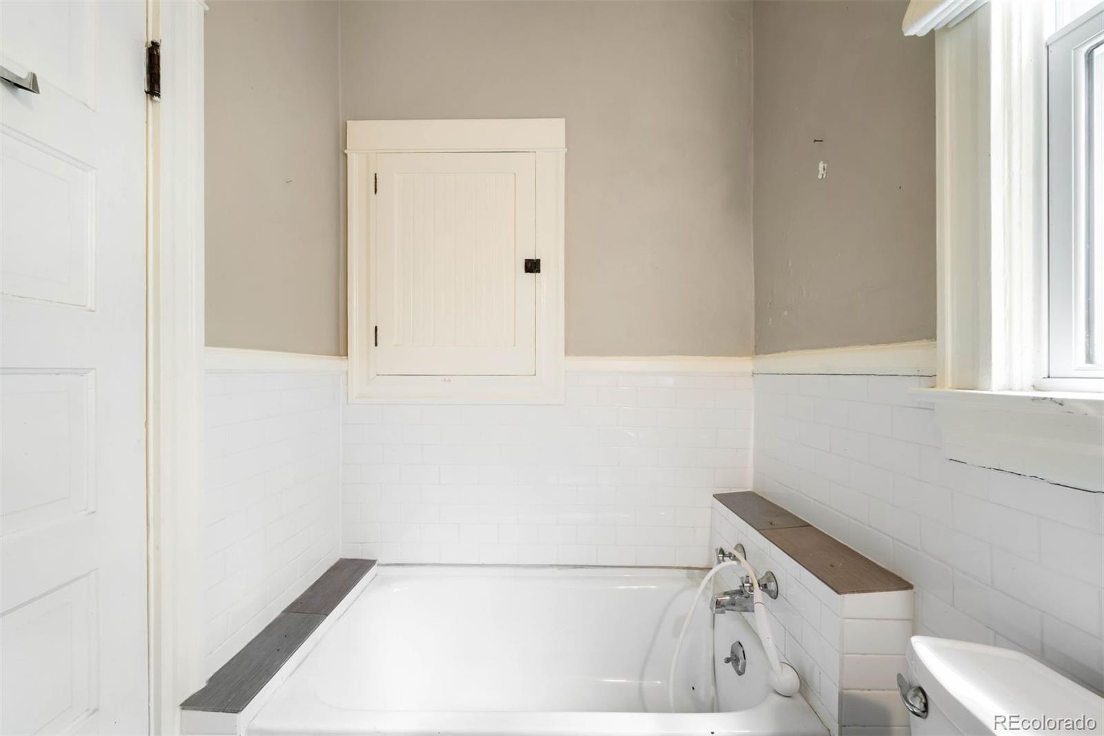 MLS Image #18 for 130 s humboldt street,denver, Colorado