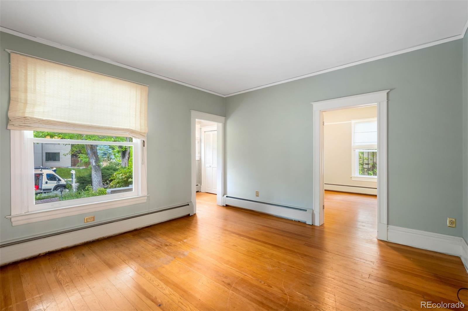 MLS Image #4 for 130 s humboldt street,denver, Colorado