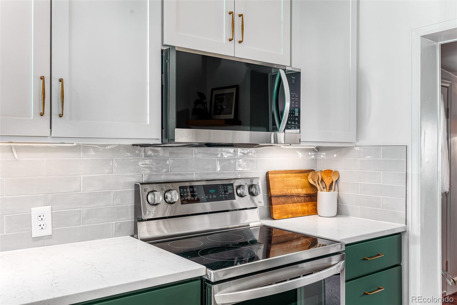 MLS Image #12 for 2535 s julian street,denver, Colorado