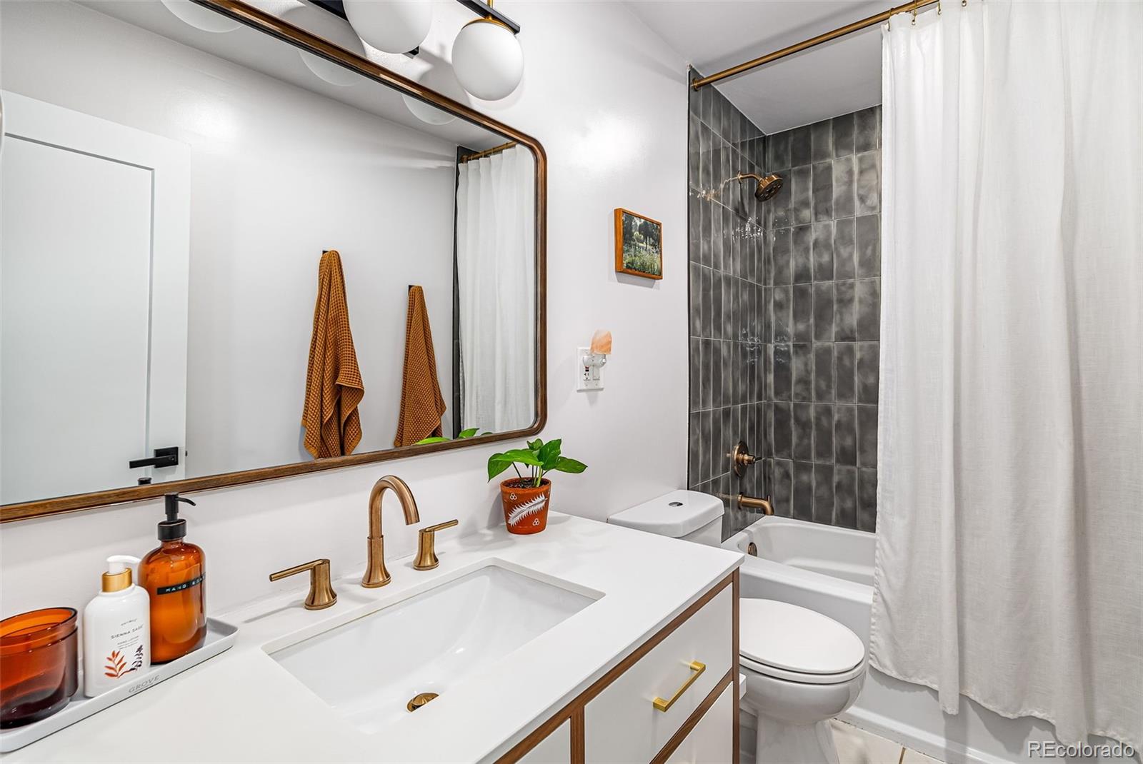 MLS Image #21 for 2535 s julian street,denver, Colorado