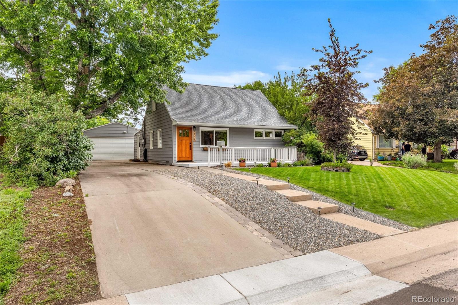 MLS Image #4 for 2535 s julian street,denver, Colorado