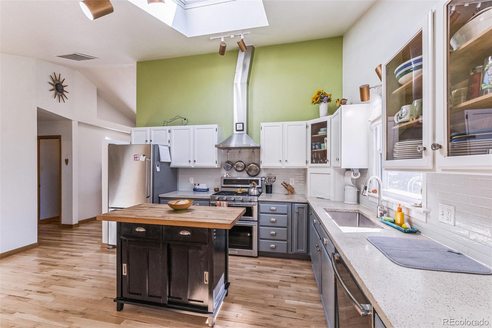 MLS Image #7 for 331  sherman street,longmont, Colorado