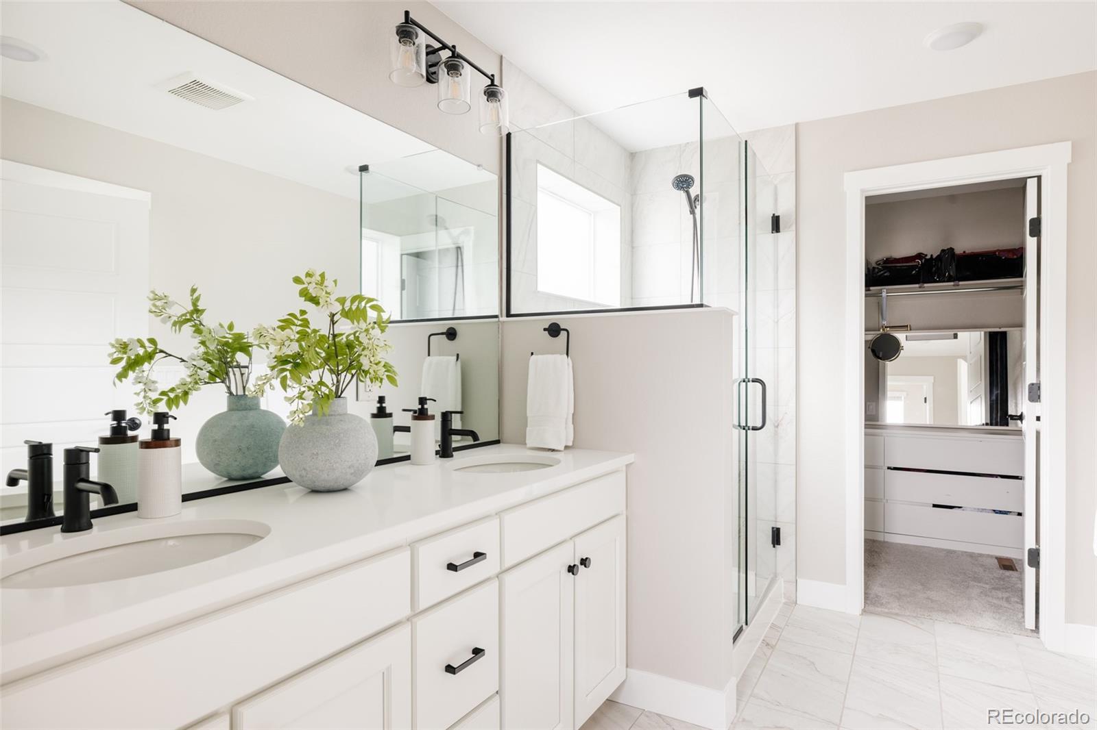 MLS Image #17 for 10025 e 63rd avenue,denver, Colorado