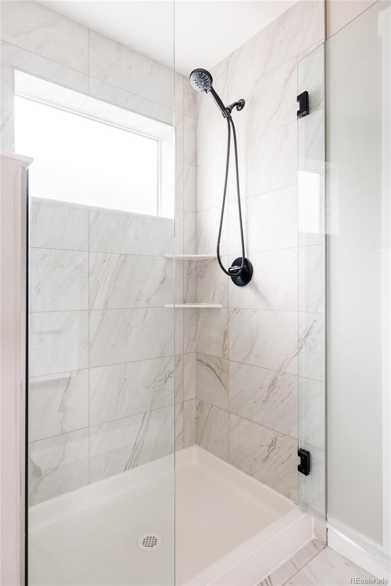 MLS Image #18 for 10025 e 63rd avenue,denver, Colorado