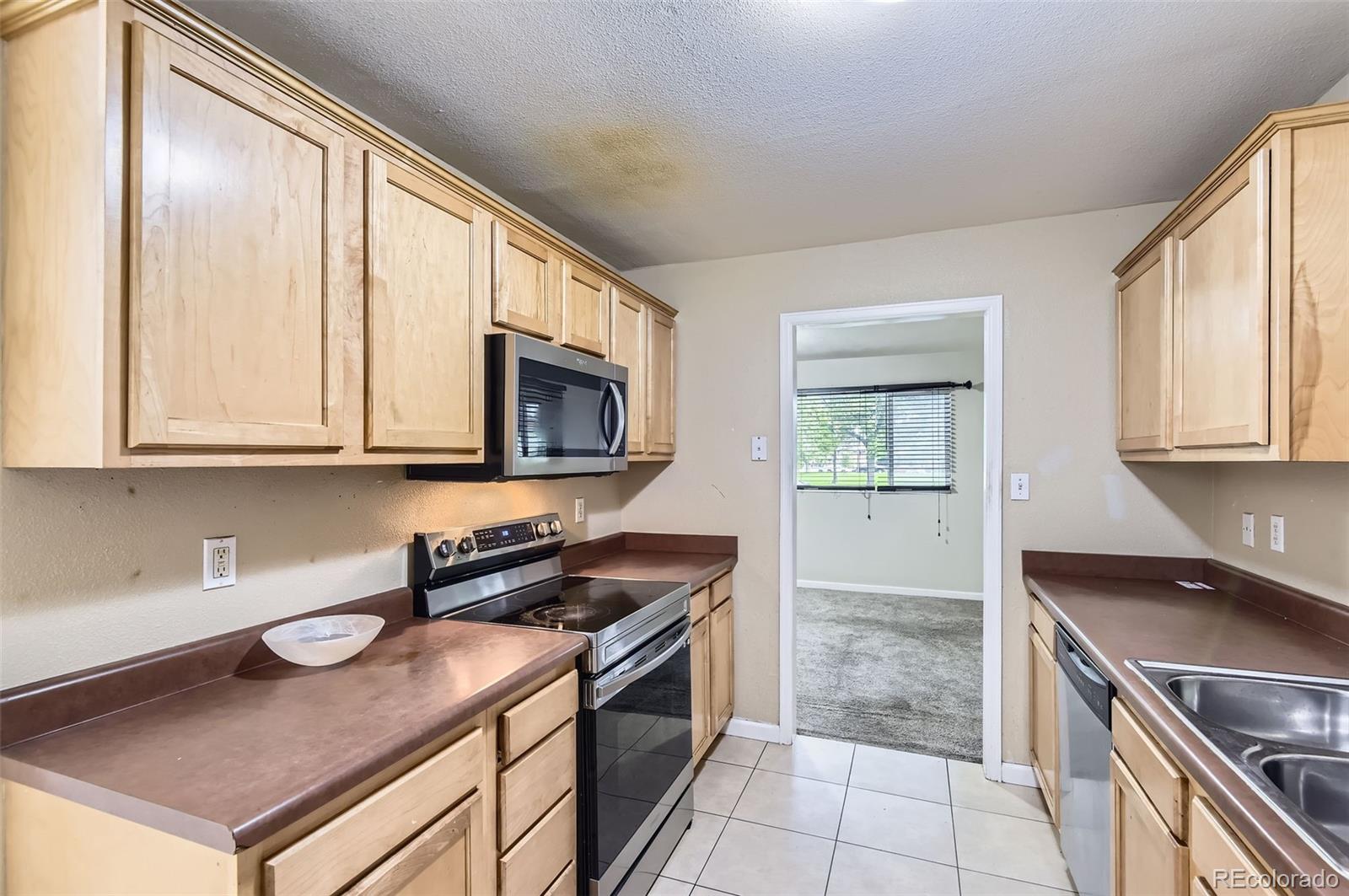 MLS Image #3 for 1737  beeler street,aurora, Colorado