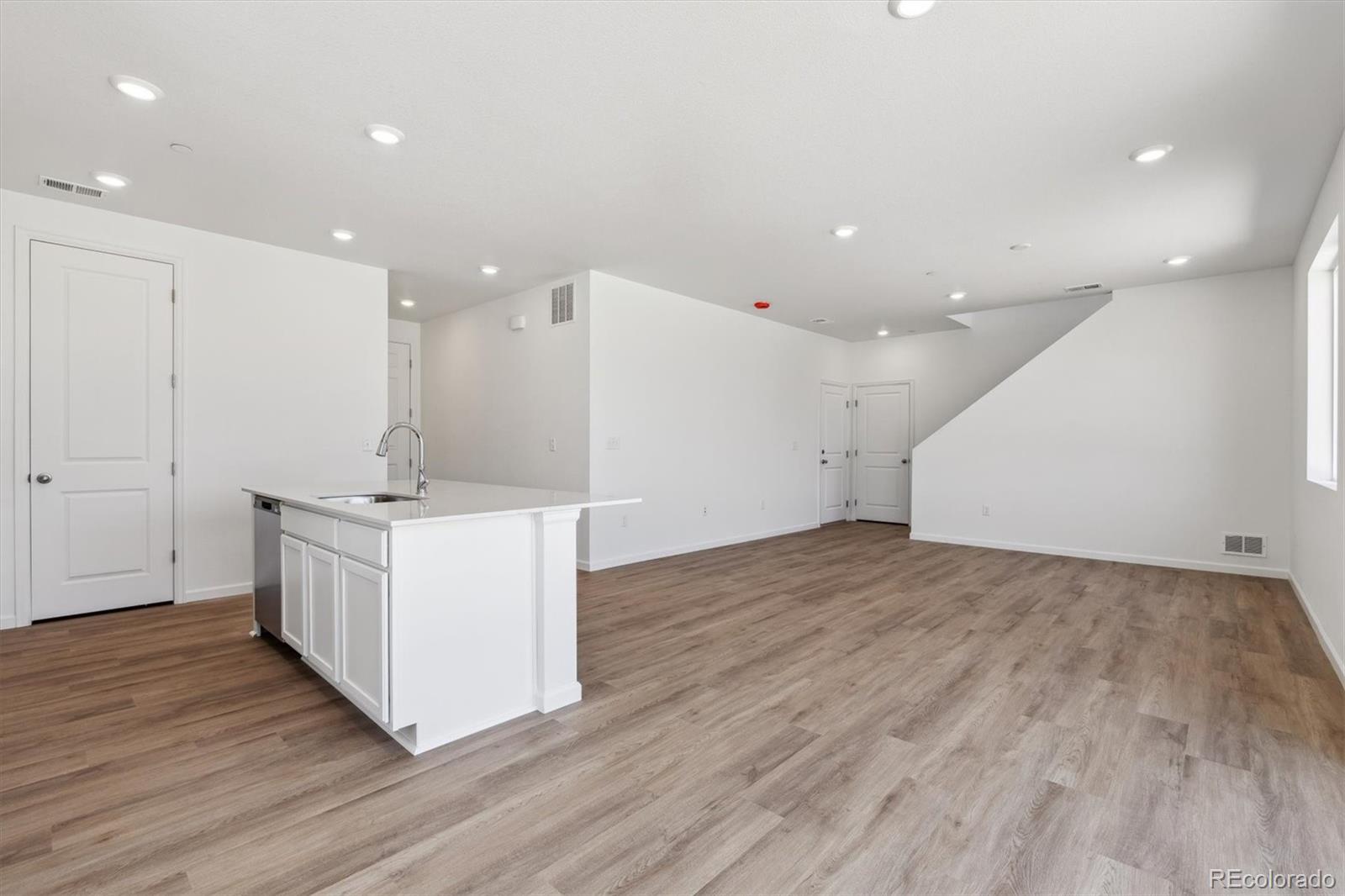 MLS Image #6 for 18961 e 96th place,commerce city, Colorado
