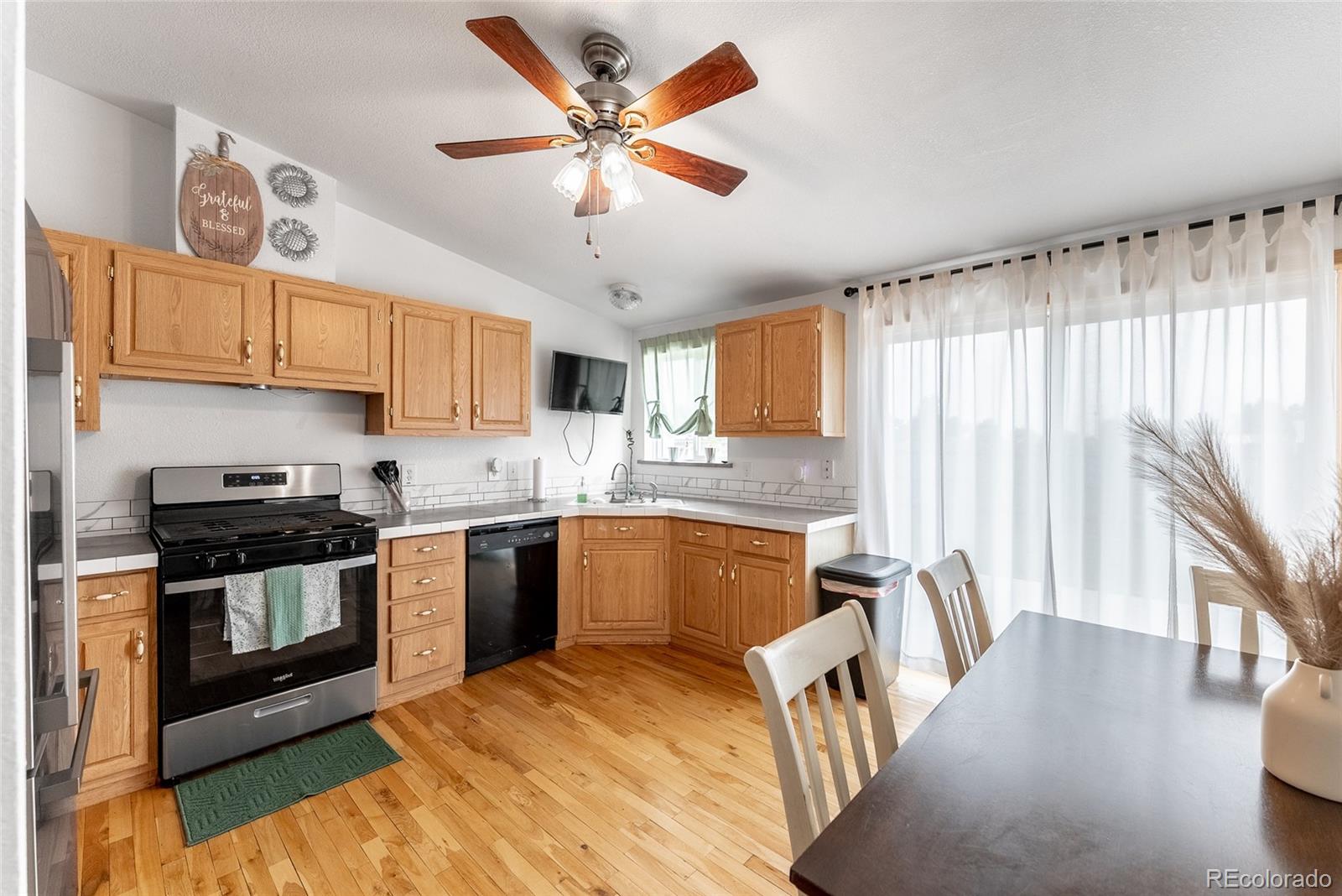 MLS Image #3 for 687  prairie avenue,brighton, Colorado