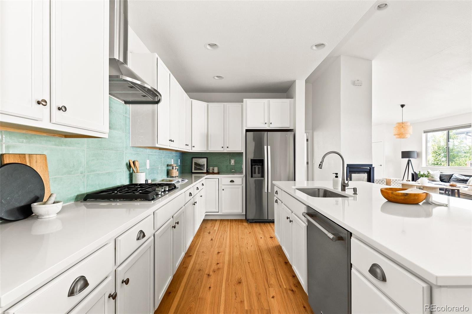 MLS Image #11 for 5852  galena street ,denver, Colorado