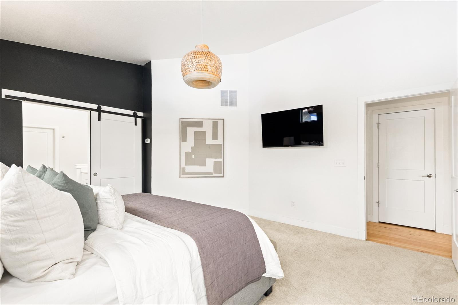 MLS Image #19 for 5852  galena street ,denver, Colorado