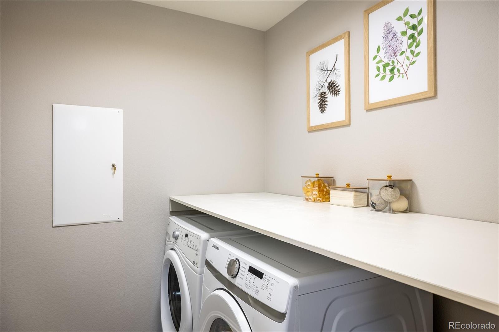 MLS Image #19 for 11033 e 28th place,denver, Colorado