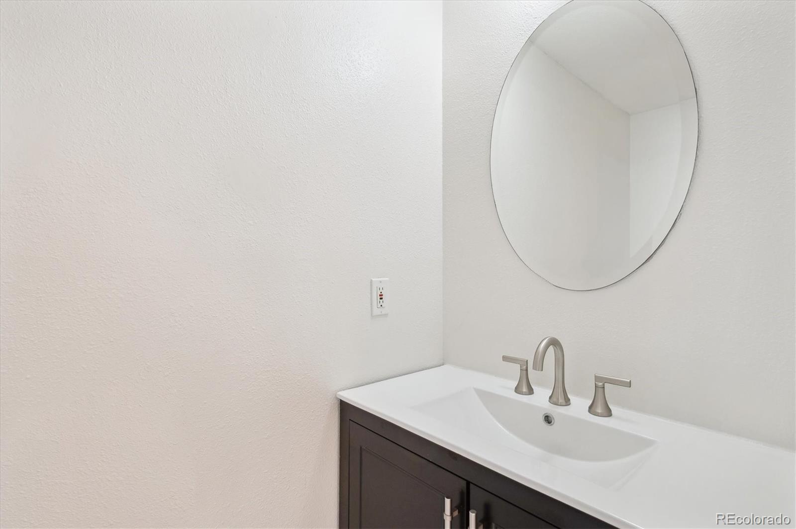 MLS Image #10 for 9621 w chatfield avenue,littleton, Colorado