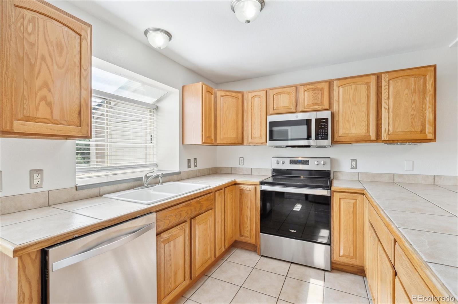 MLS Image #7 for 9621 w chatfield avenue,littleton, Colorado