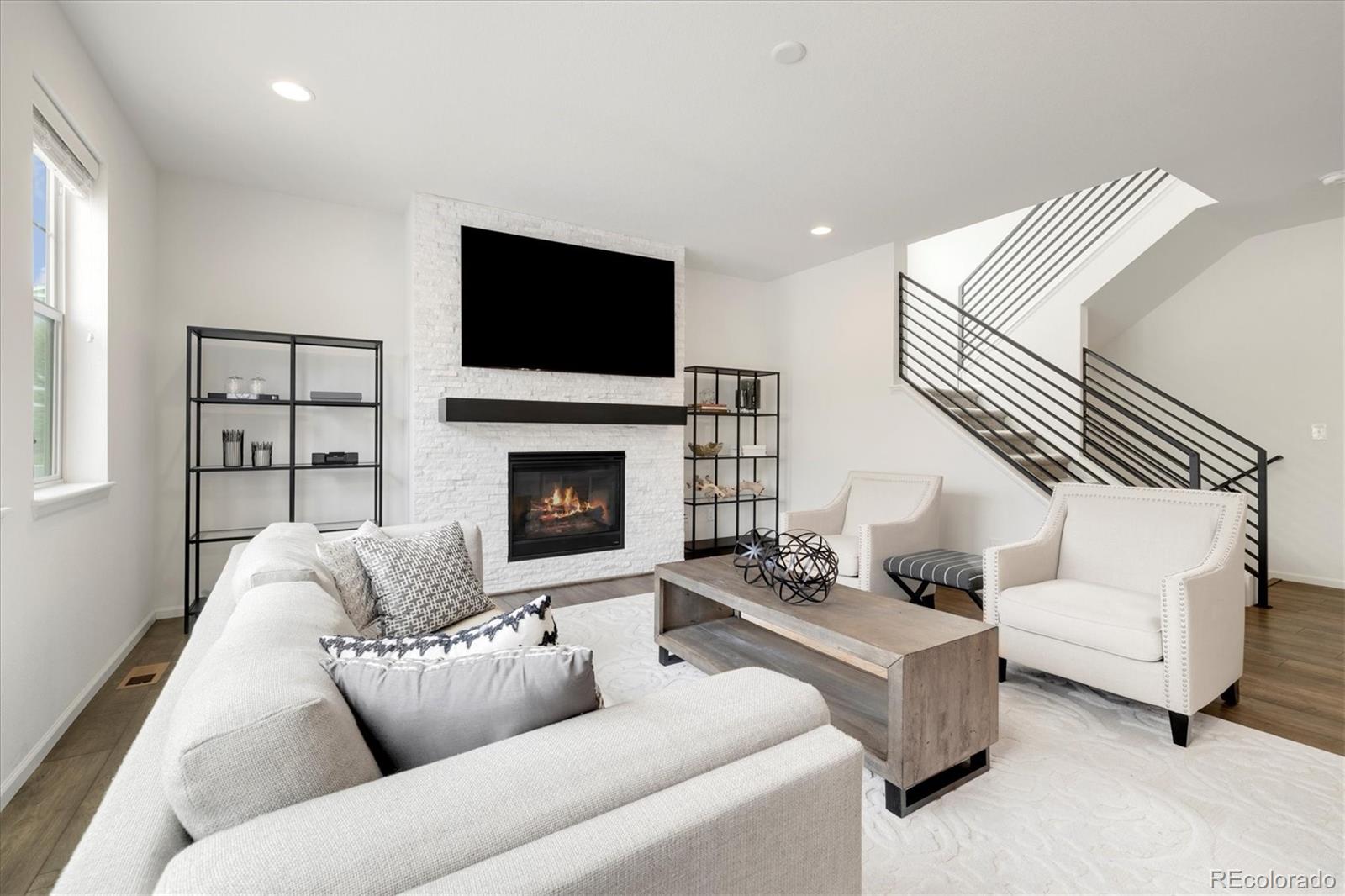 MLS Image #9 for 6692 s robertsdale way,aurora, Colorado