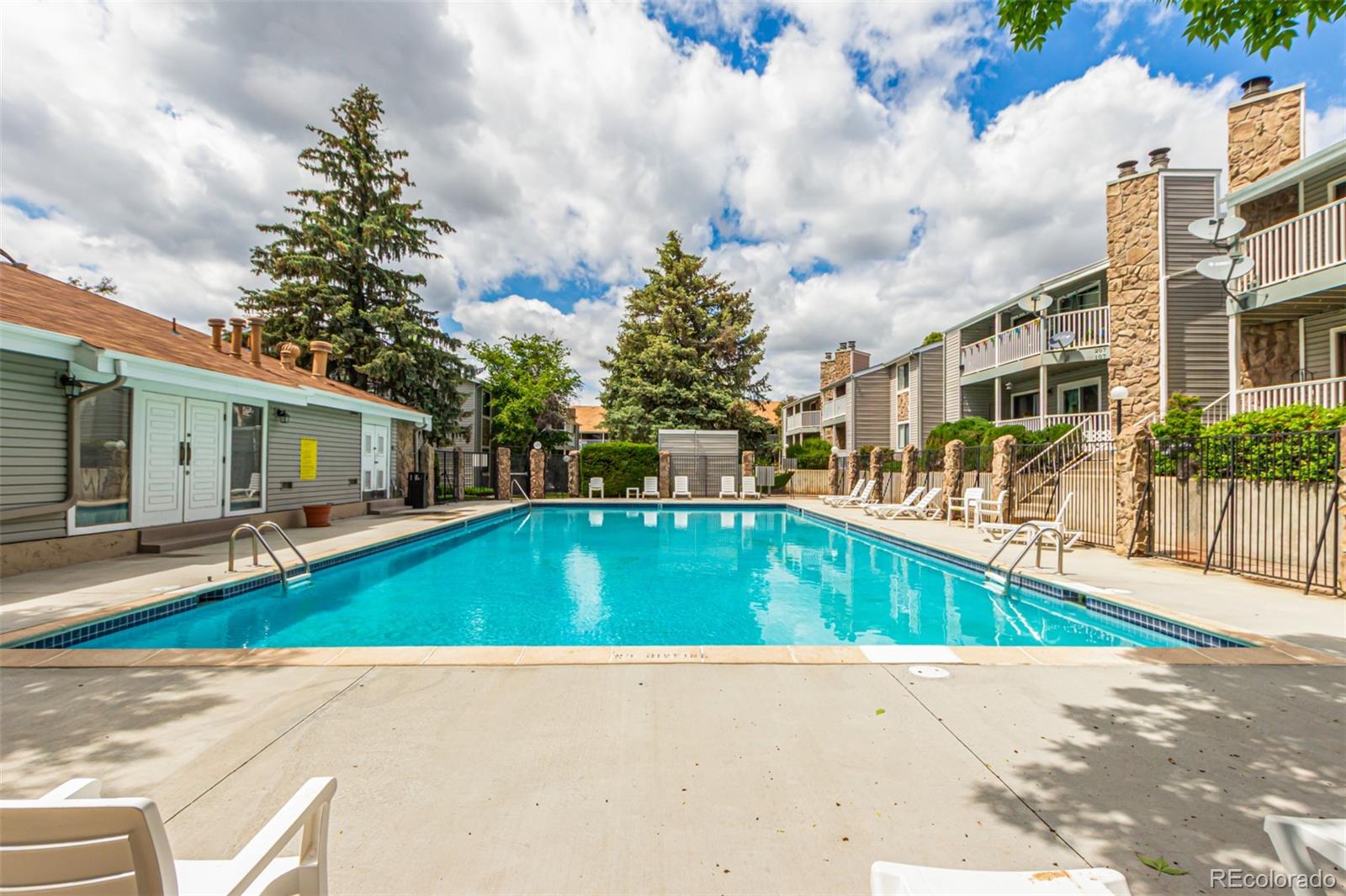 MLS Image #23 for 910 s walden street,aurora, Colorado