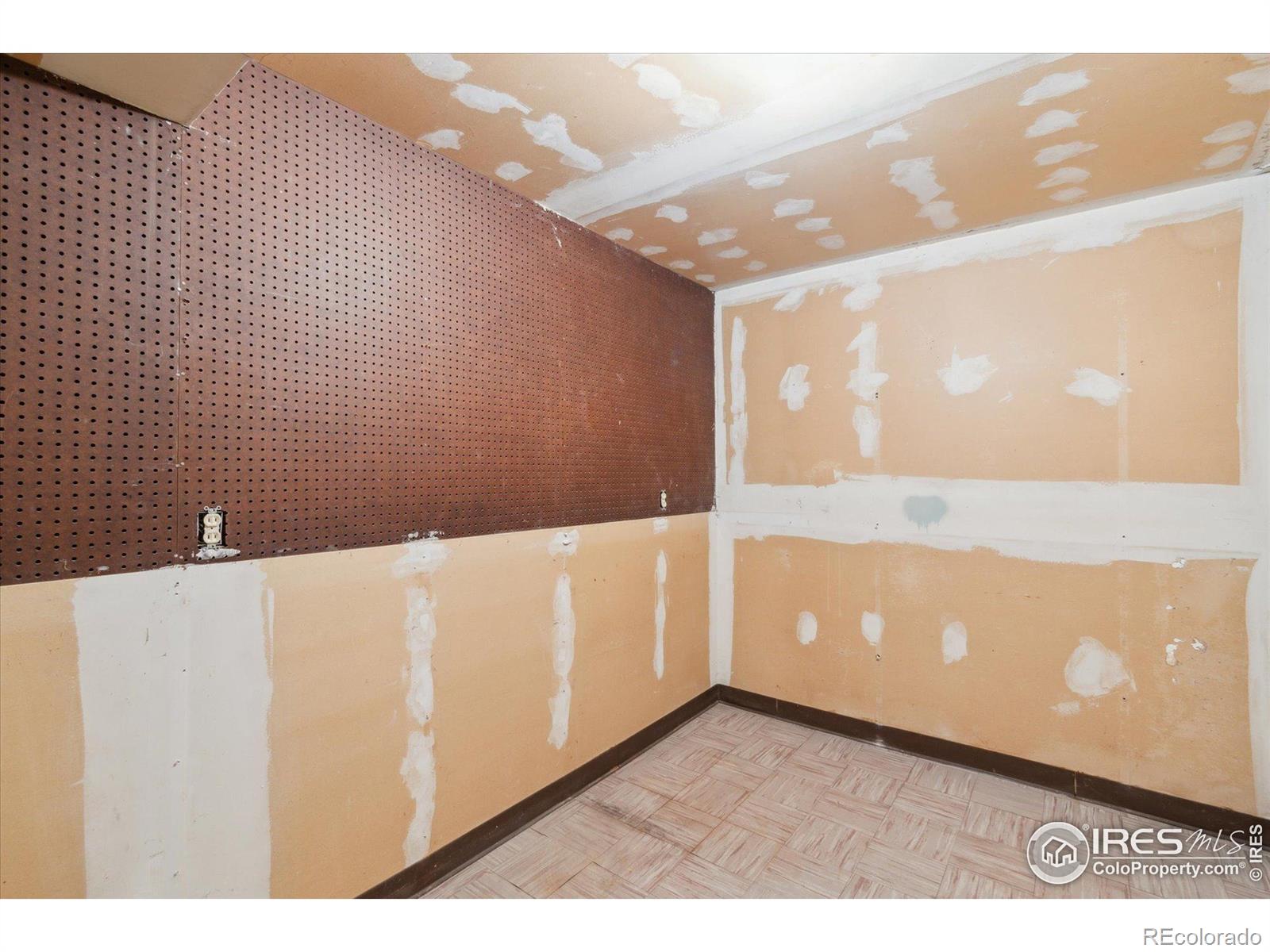 MLS Image #26 for 715  murchy place,fort morgan, Colorado