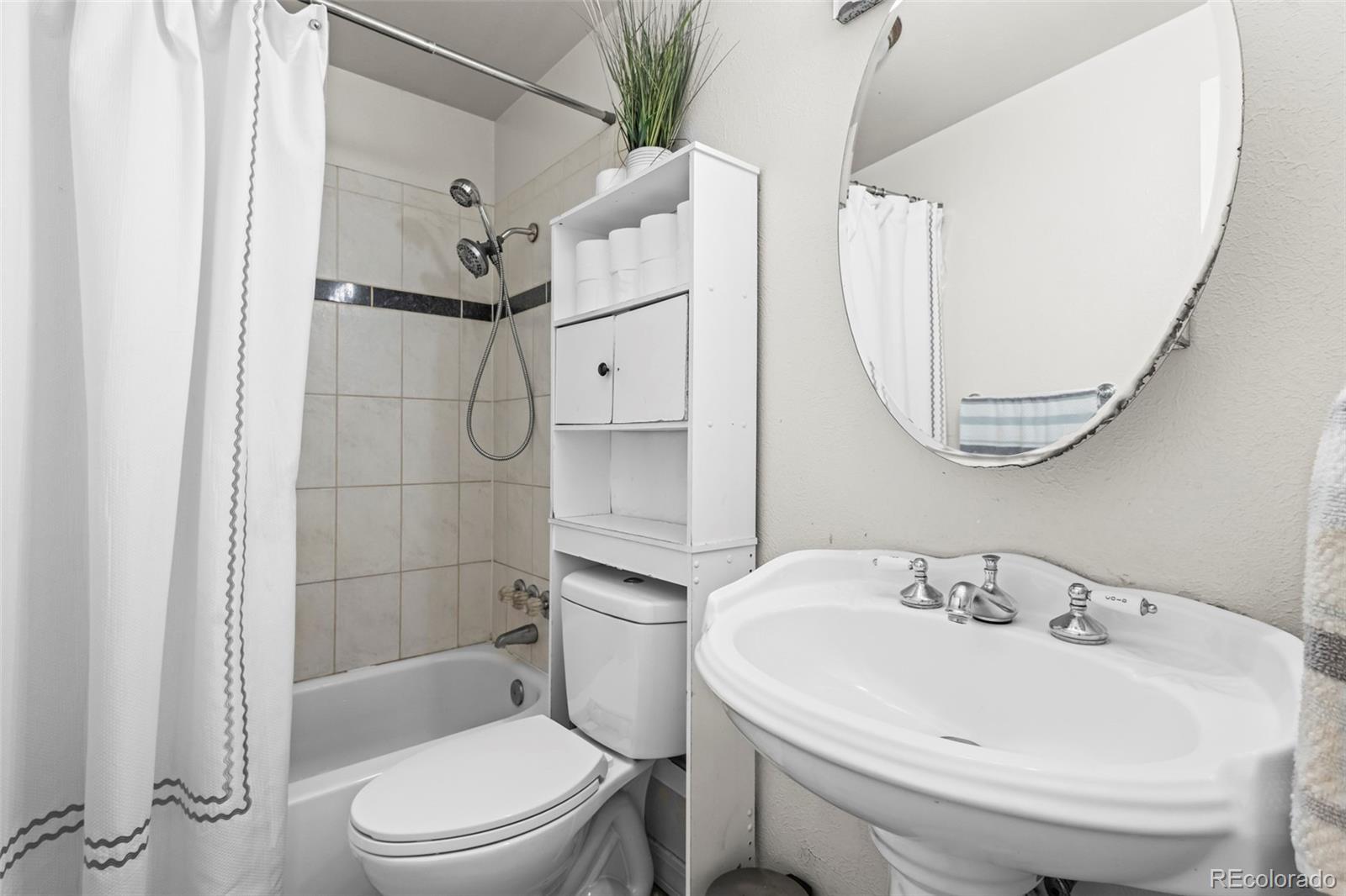 MLS Image #11 for 12167 e exposition avenue,aurora, Colorado