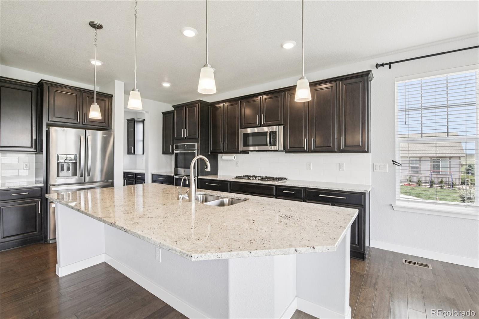MLS Image #10 for 27196 e alder drive,aurora, Colorado