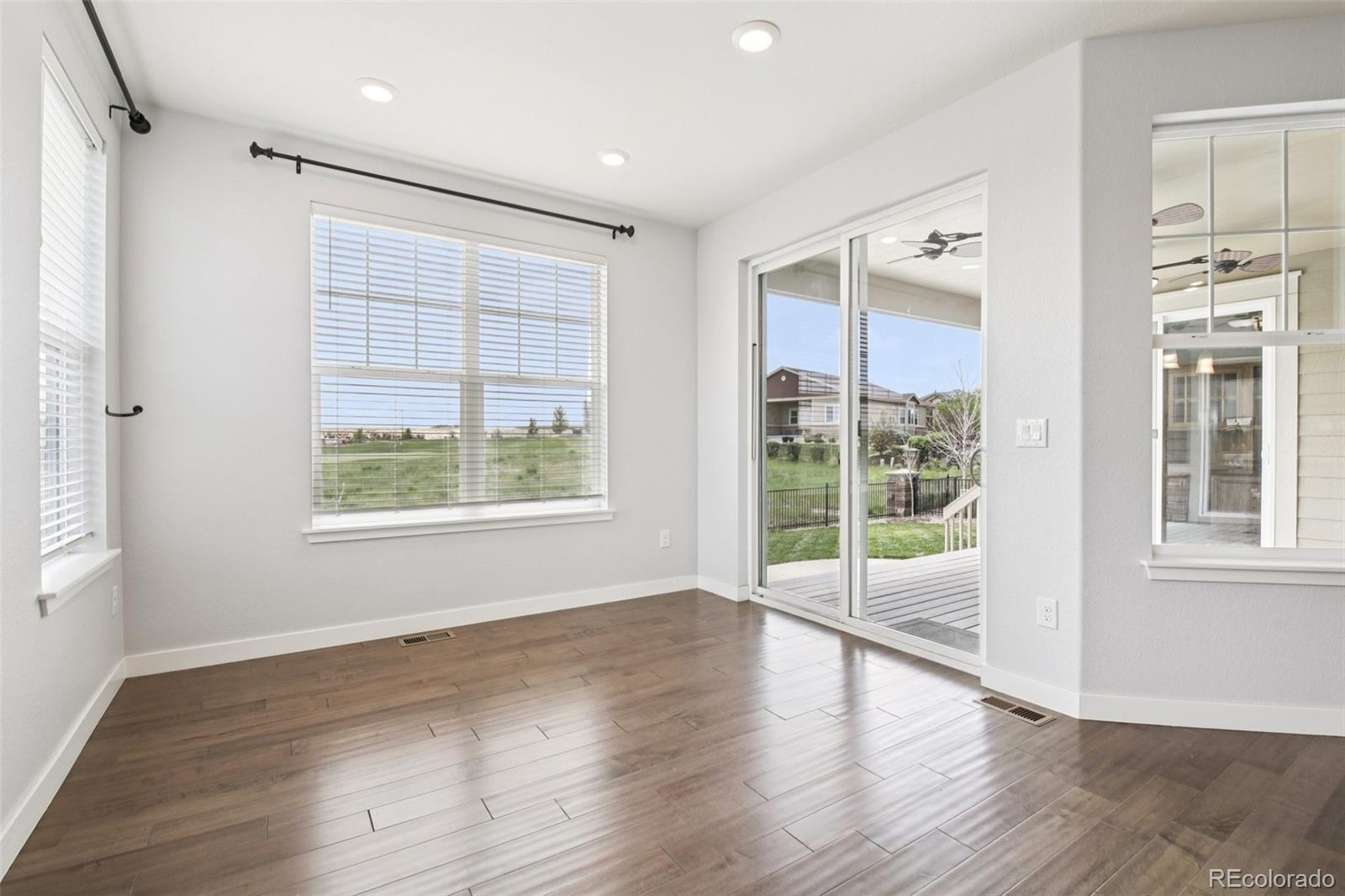 MLS Image #14 for 27196 e alder drive,aurora, Colorado