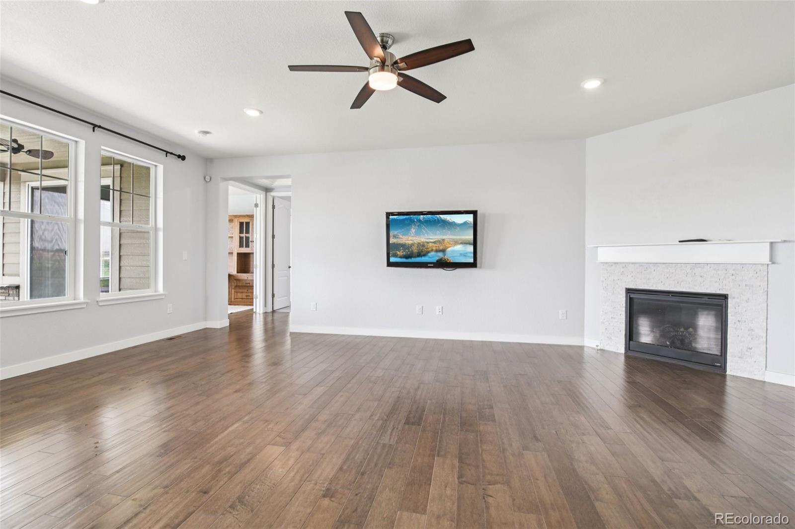 MLS Image #5 for 27196 e alder drive,aurora, Colorado