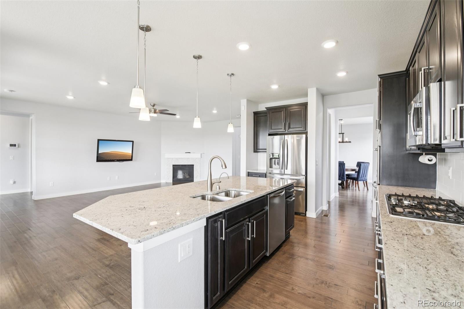 MLS Image #7 for 27196 e alder drive,aurora, Colorado