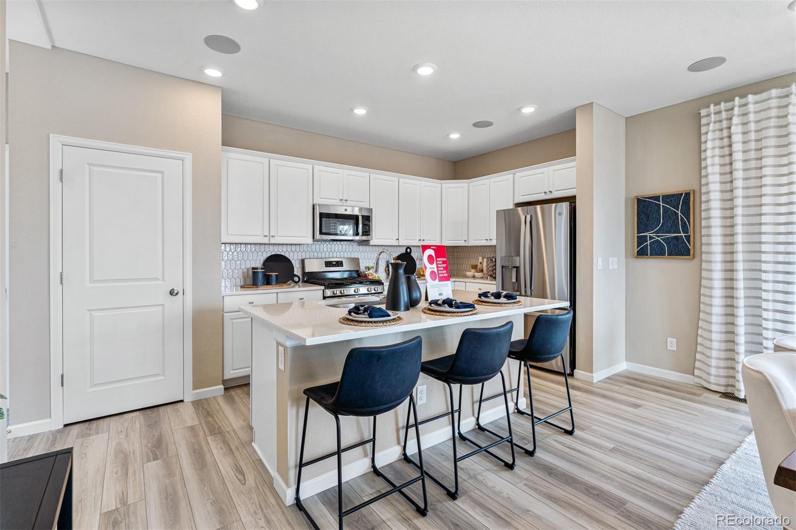 MLS Image #5 for 23782 e 33rd place,aurora, Colorado