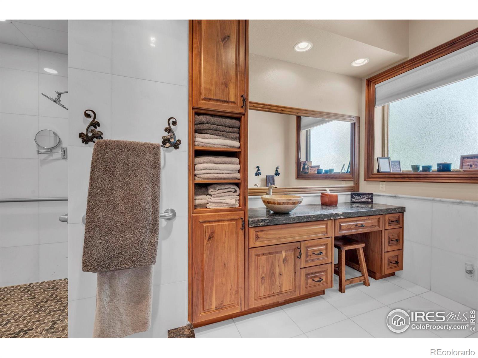 MLS Image #13 for 20360  county road 3 ,berthoud, Colorado