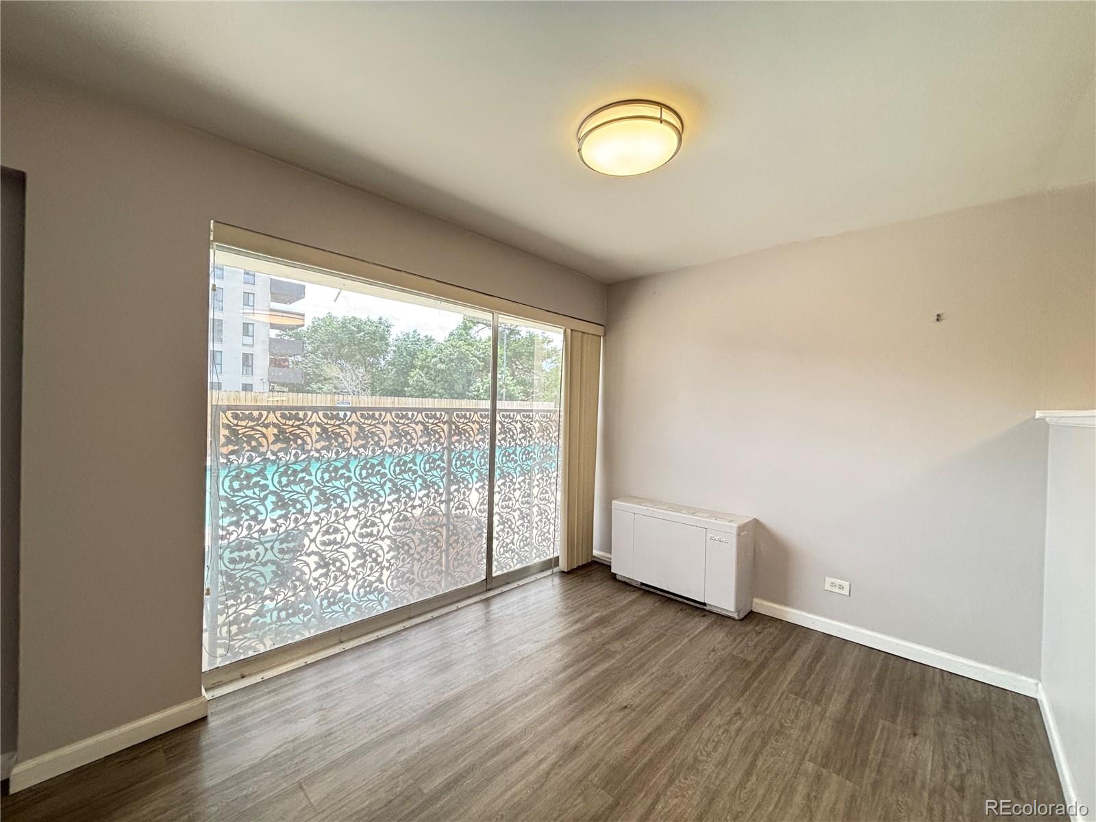 MLS Image #13 for 888 n logan street,denver, Colorado