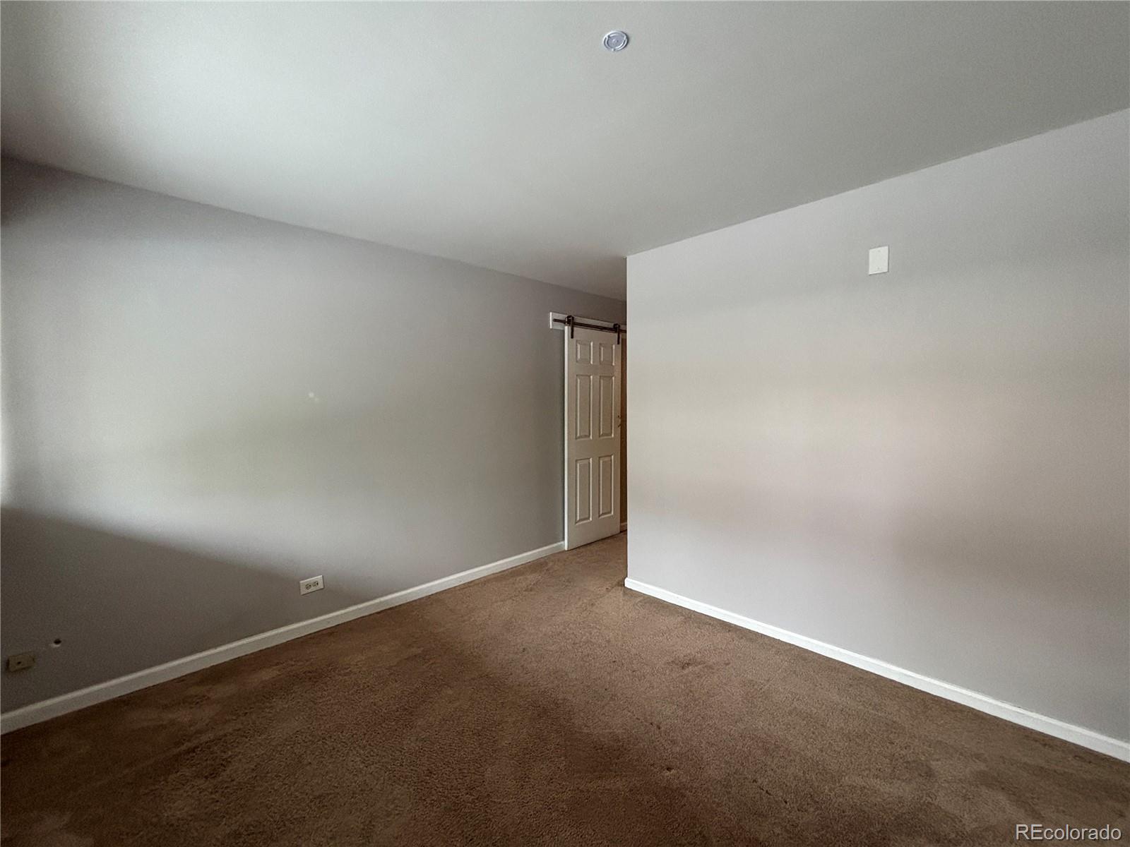 MLS Image #19 for 888 n logan street,denver, Colorado